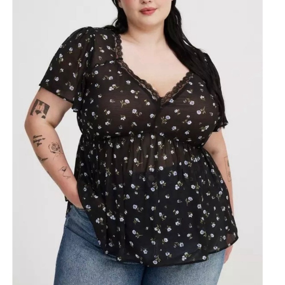Torrid Black Floral Tie Back V-Neck Blouse Size 2X Whimsy